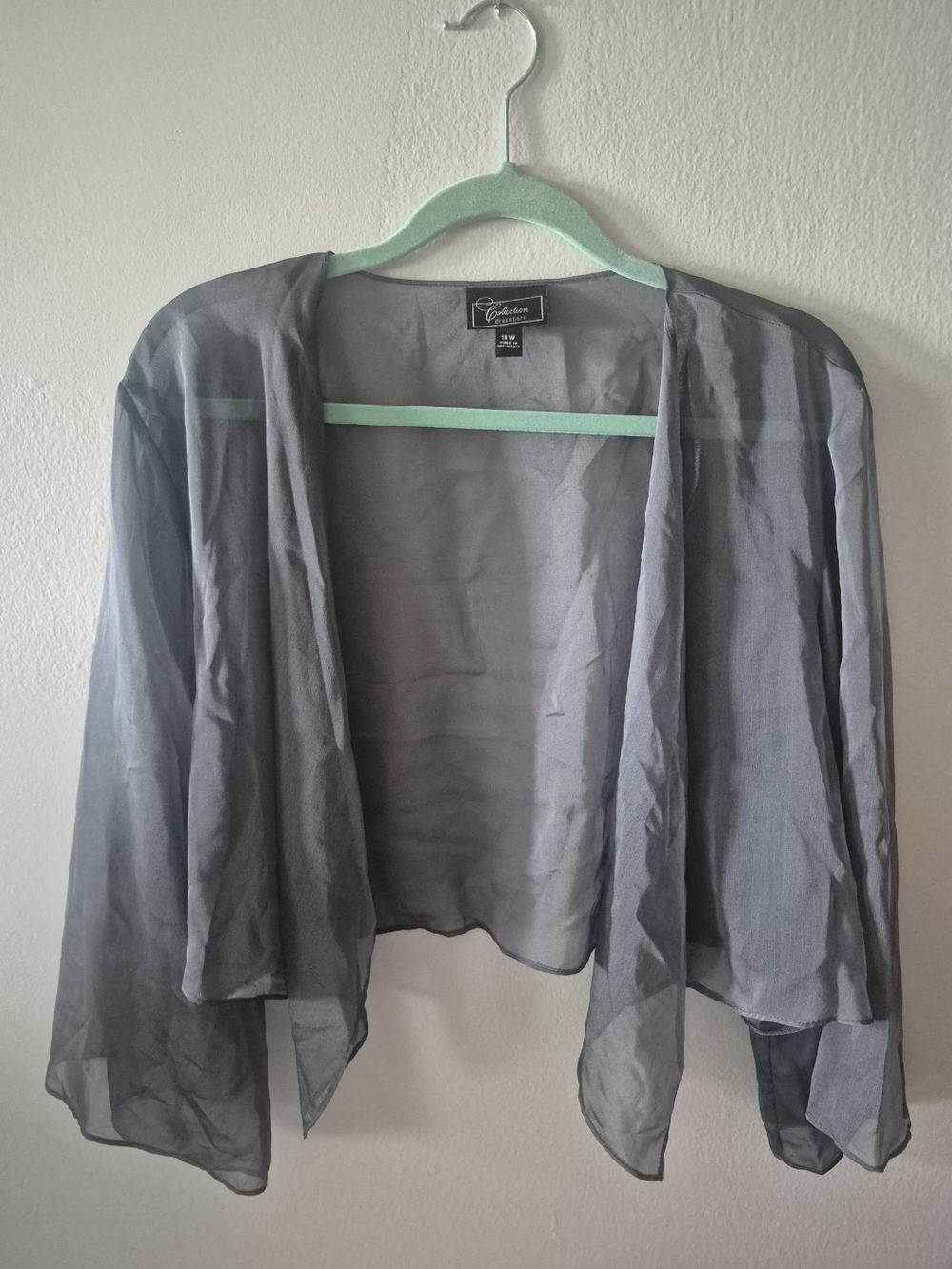 dressbarn Collection Women's Cropped Kimono Gray